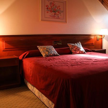 Hotel Reviens ピナマール エクステリア 写真