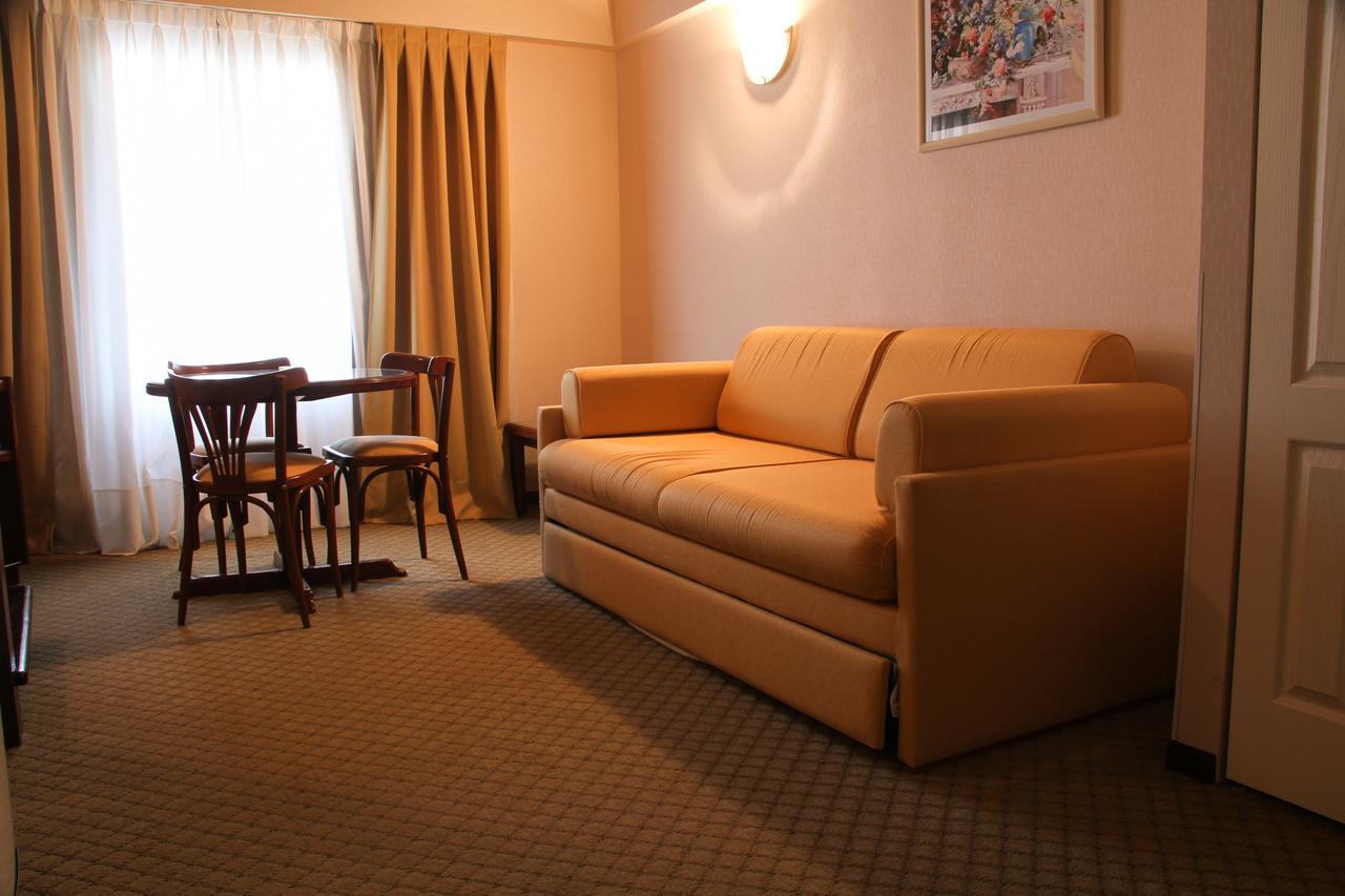 Hotel Reviens ピナマール エクステリア 写真